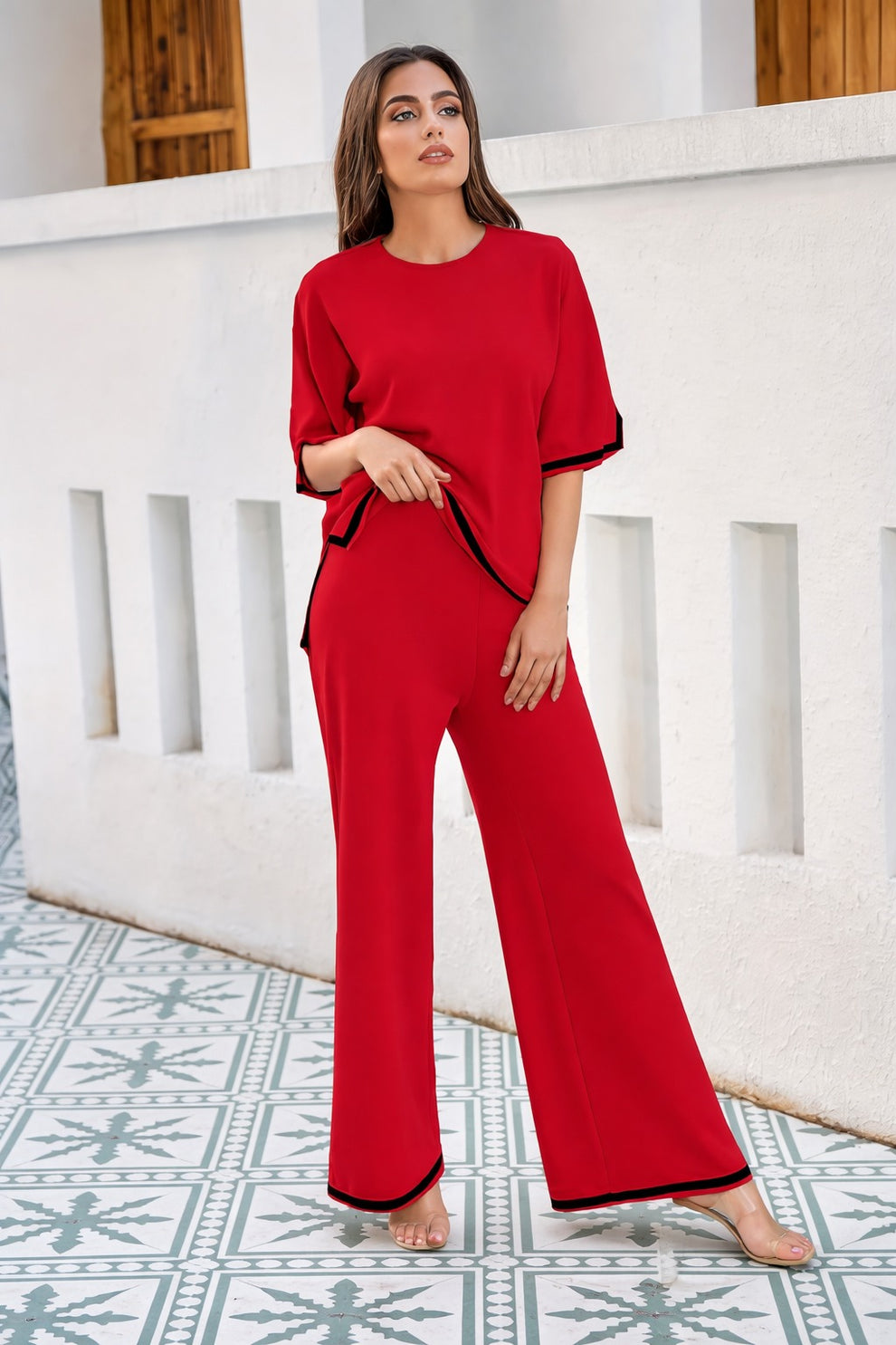 0000 Red Black Pipin Round Neck Baggie Style Half Sleeves With Matching Plazzo Style Loose Trouser.